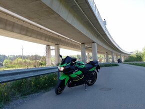 Kawasaki Ninja 250R - 4