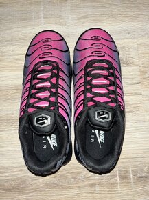 Nike Air Max TN Plus Pink Black Gradient - 4