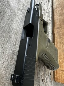 Airsoft limitovaný glock - 4