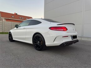 Mercedes-Benz C400 Coupé 4Matic - 4