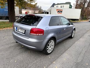 Audi A3 1,6 MPi - Digitální klimatizace - 4