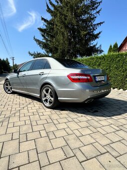 Mercedes E350 - 4