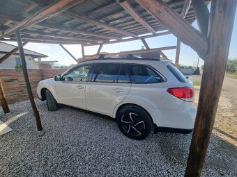 SUBARU outback 2.0 D - 4