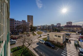 NA PREDAJ: 1-izb. byt s lodžiou blízko centra, Košice, 39m2 - 4