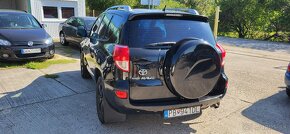 Toyota Rav 4 2.2 TD 4WD kup.v SR 2006 - 4