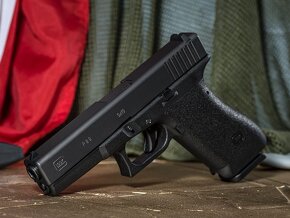 GLOCK P80 limitovaná edícia - 4