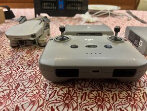 Dron Dji mini 2 - 4