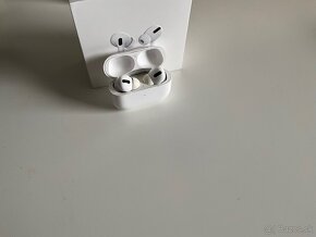 AirPods Pro (1. generácia) - 4