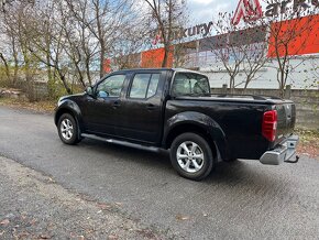 Nissan Navara DoubleCab 2.5 dCi LE Long - 4