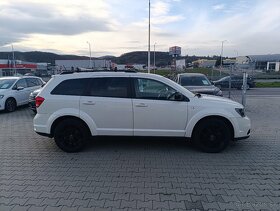 Fiat Freemont 2.0 16V MultiJet Black Code 4x4 A/T - 4