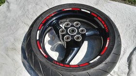 Kolesa (rafky) na Ducati Monster 695 - 4