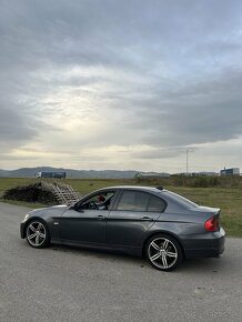 BMW e90 320d - 4