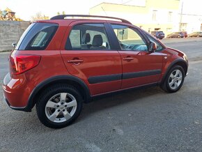 Predám Suzuki SX4 1.6 benzín 88 KW 4WD r.v.10/2012 - 4