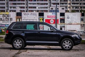 Volkswagen Touareg 4.2 V8 A/T - 4