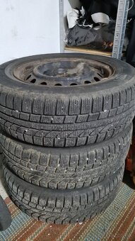 Disky 5x114,3 plus pneumatiky 195/65 r15 - 4