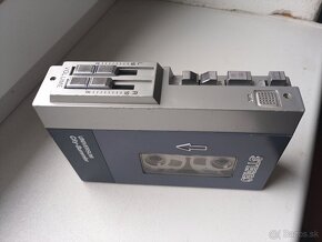 Walkman Universum CP 3035 - 4