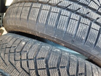 225/50 r17 zimne uplne nove. - 4