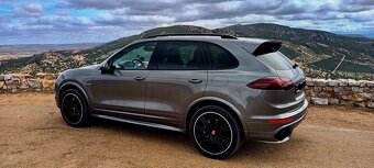 Porsche cayenne s e-hybride 3.0i - 4