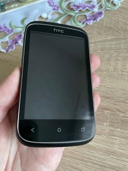 HTC Desire C - 4