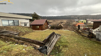 Na predaj stavebný pozemok v obci Dravciach s IS - 4