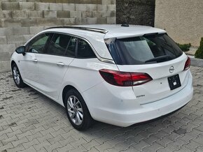 OPEL ASTRA SPORT TOURER 1.5 CRDi - 4