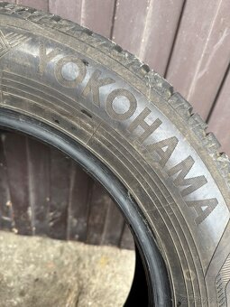 215/60 r16 Yokohama zimné - 4