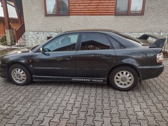 Audi A4,1.8T benzin - 4