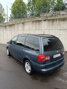 Vw Sharan 1.9 TDI 85kw 7 miestny - 4