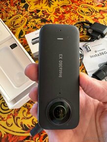 Action Cam Insta 360 X3 - 4