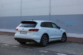 Volkswagen Touareg 2019 3.0 V6 TDI 231k Eleganc 4x4,odp.DPH - 4