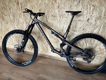 Commencal Meta 2024 NOVY - 4