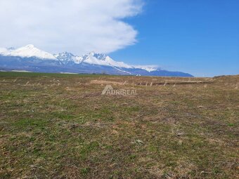 PREDAJ: stav. pozemok s IS; Mlynica-V. Tatry;597 m2;NOVÁ CEN - 4