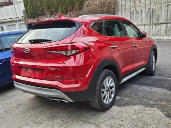 HYUNDAI TUCSON 2.0 CRDi - 100 kW  4x4 - 4