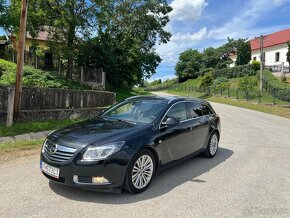 Opel insignia sports tourer 2010 - 4