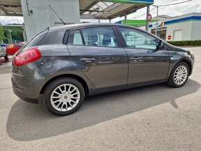 REZERVOVANE..Fiat Bravo 1.9 JTD 88 KW ...Klíma,Navi,8 x gumy - 4