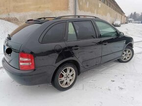 Predám Škoda Fabia Combi 1.9 TDI Elegance 74kw M5 5d S Klímo - 4