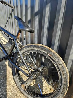 Bicykel BMX - 4