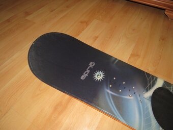 Predam snowboard F2,149 cm,bez viazania - 4