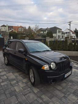 Jeep Compass - 4