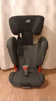 Predám Britax Römer KIDFIX II XP SICT. Cena za kus. - 4