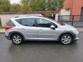 Peugeot 207 SW OUTDOOR 1.6 HDI PANORAMA - 4