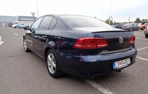 Volkswagen Passat 1.6TDI Comfortline - 4