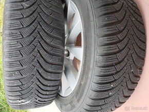 Predám originálne zimné komplety 205/55 R16 - 4