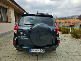 Toyota RAV4 2.2 D-4D 135 Sol - 4