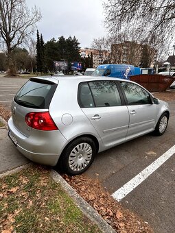 Predám Volkswagen Golf 5 1.9 TDi 77kW - 4