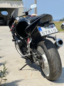 Suzuki GSXR 1000 K4 - 4