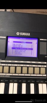 Yamaha psr s550 - 4