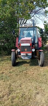 Zetor 8111. - 4