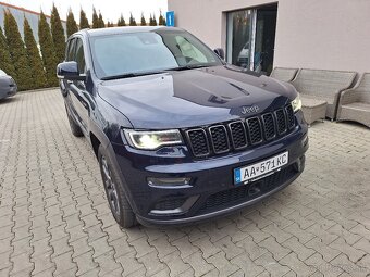 Jeep Grand Cherokee - 4