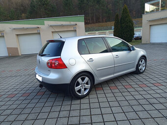 Volkswagen golf 5 1,9 TDI 77kw Manuál -6st - 4